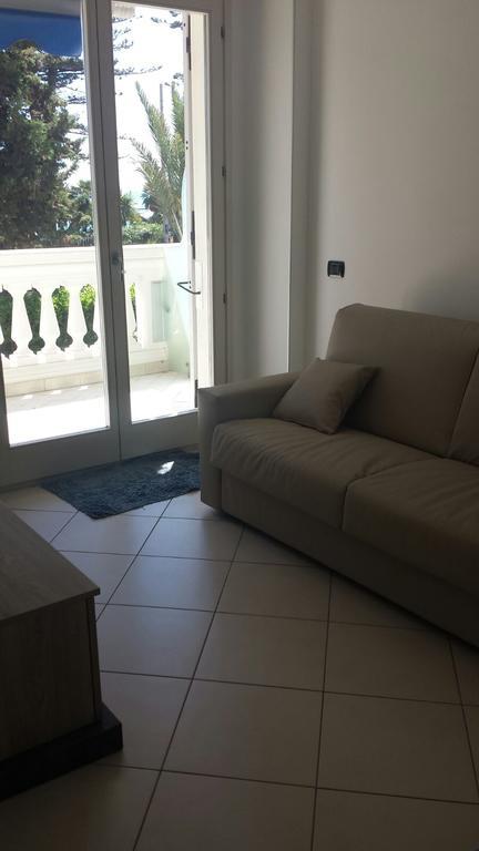 The Great Beauty Apartment Bordighera Bagian luar foto